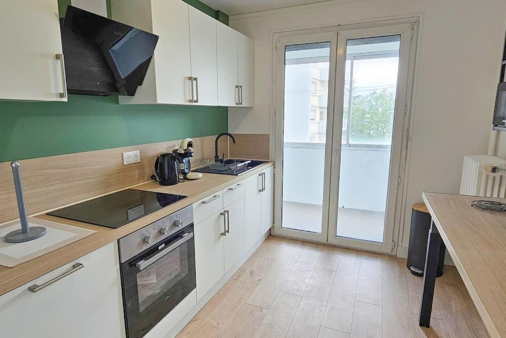 Ferienwohnung C'Est Chez Maurice! 4 Ch Wifi Balcon Parking Free Saint-Etienne  Exterior foto